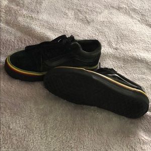 Rasta vans!!